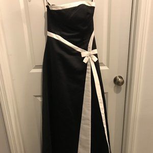 Jessica McClintock For Gunne Sax Black and White Strapless Dress